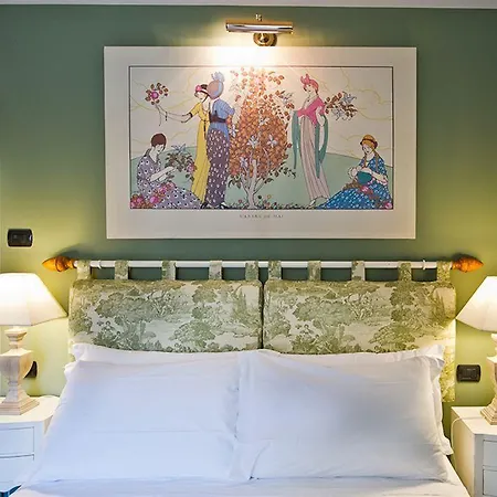 Bed & Breakfast Residenza Giacomo Puccini 3*